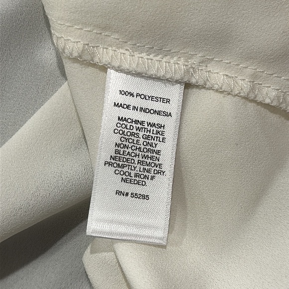 Off the shoulder 3/4 sleeve top - Picture 4 of 6